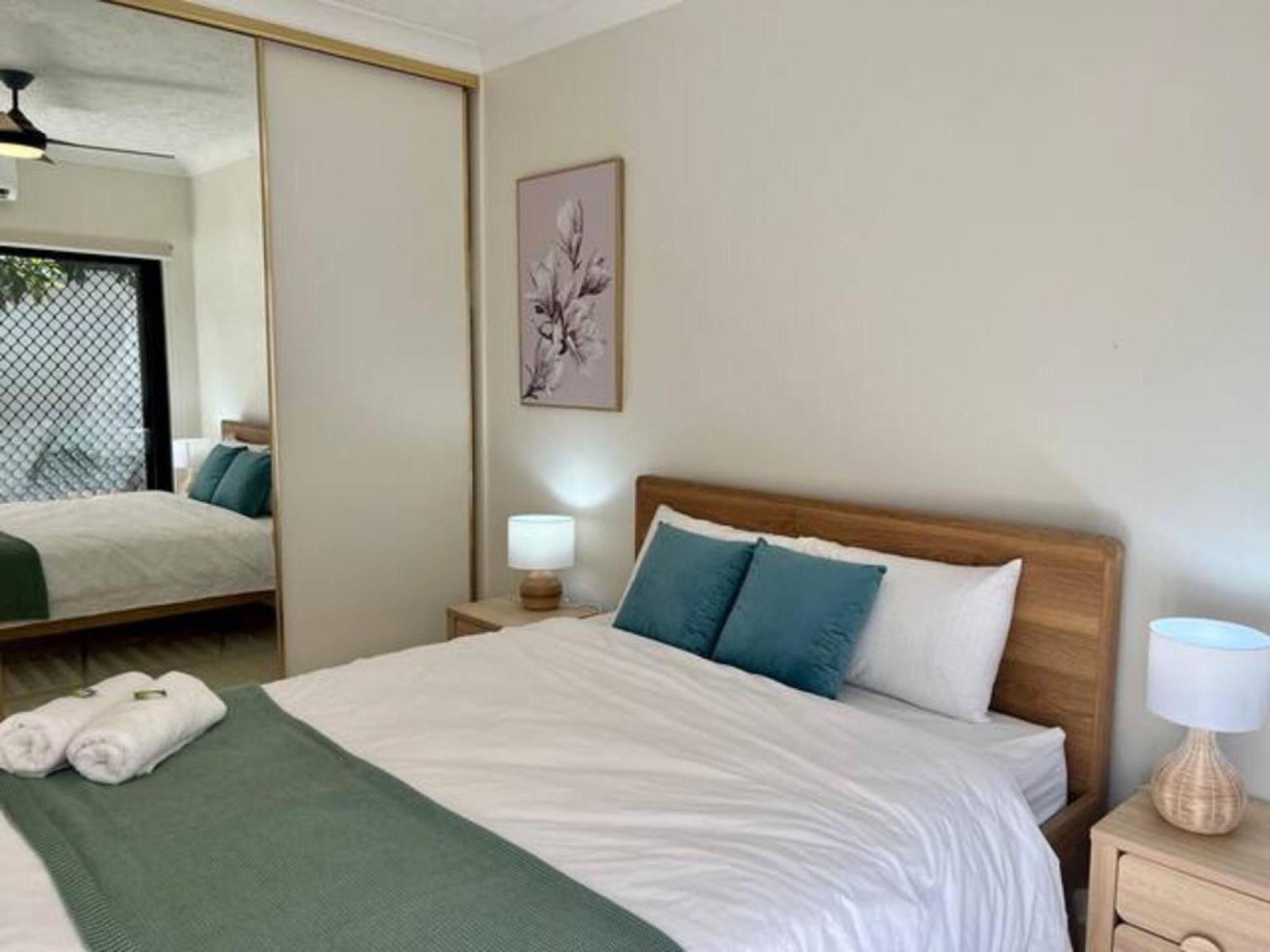 2-bed Unit With Large Backyard, Bbq & Parking Apartment Brisbane